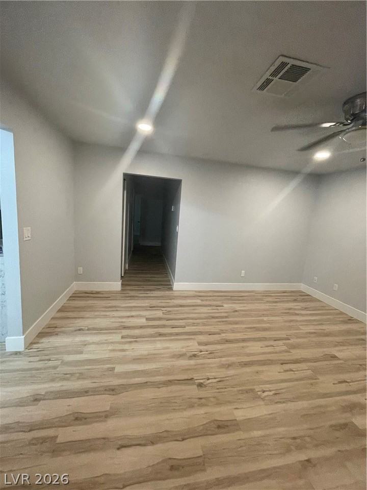 466 E Sunset Rd #D - Photo 7 of 20