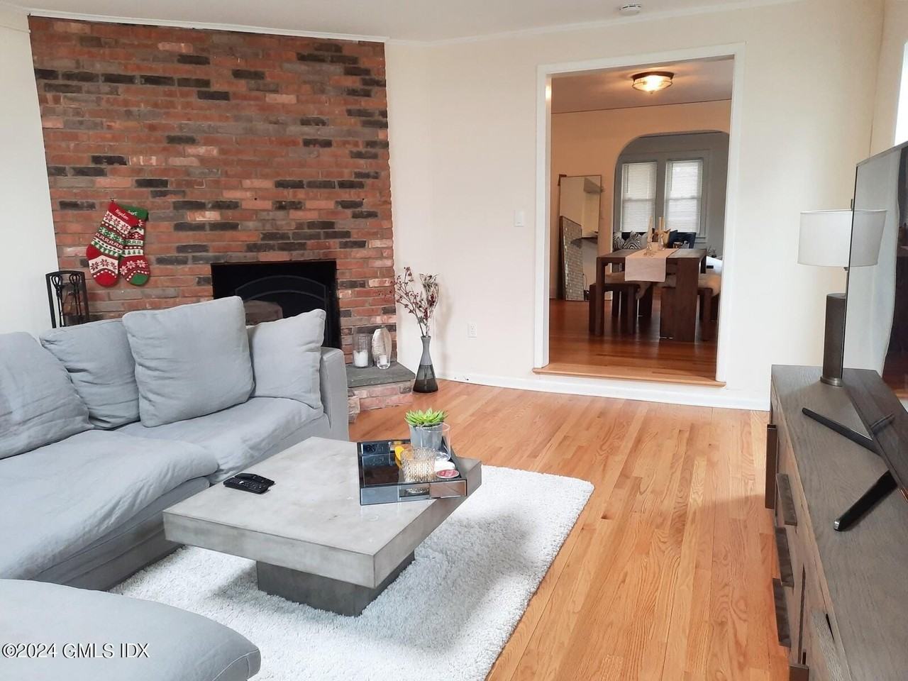 8 Rockland Pl - Photo 7 of 21