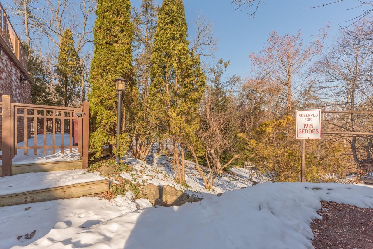 1915 Geddes Ave - Photo 3 of 29