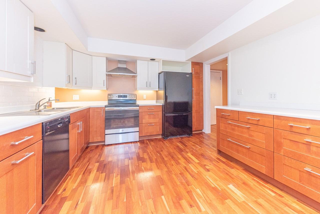 1915 Geddes Ave - Photo 7 of 29