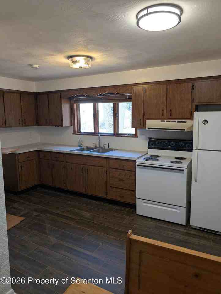 116 Broad St Unit 116 1/2 - Photo 7 of 15