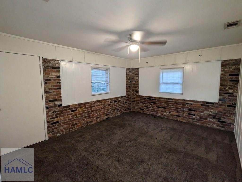 417 Rogers Rd - Photo 5 of 11