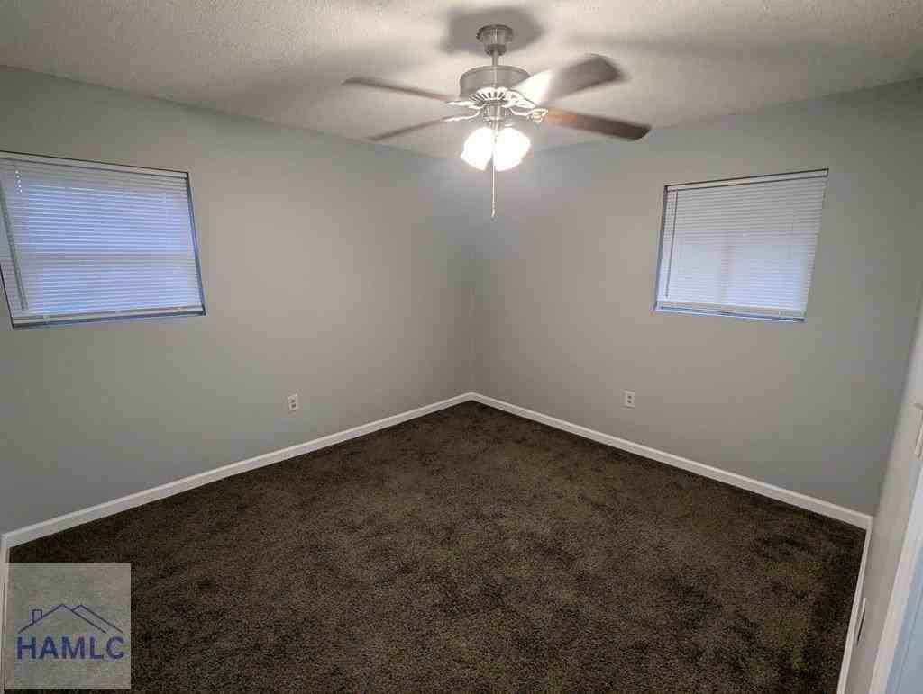 417 Rogers Rd - Photo 7 of 11