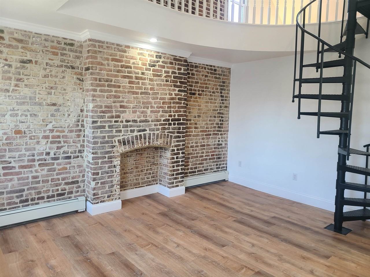 201-203 N 2nd St #6 - Photo 2 of 13