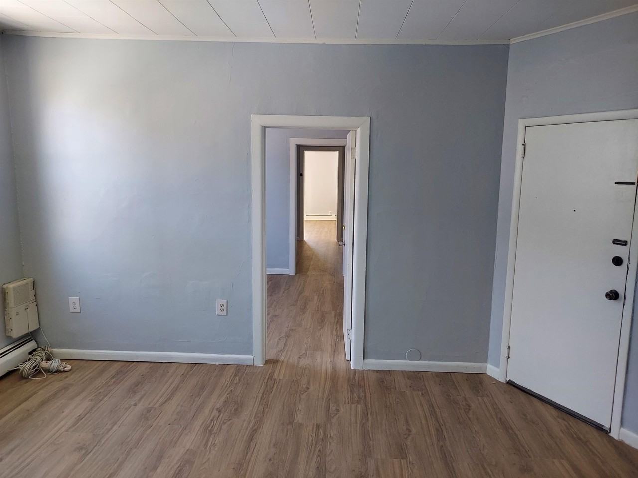 9 W 35th St ## 11 - Photo 5 of 17