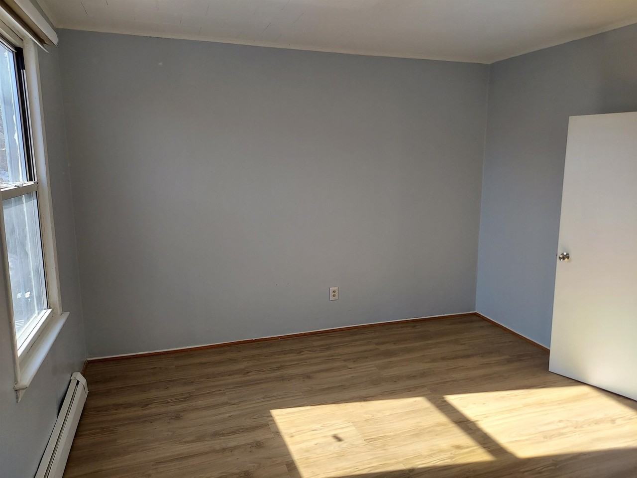 9 W 35th St ## 11 - Photo 7 of 17