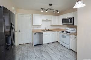 featured image of 91-1031 Kaimalie St Apt 4k4