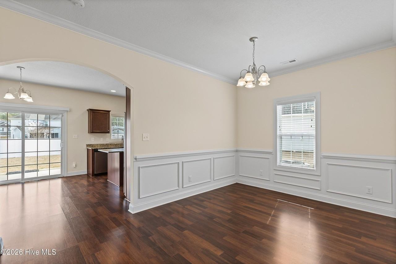 304 Little Egret Ln - Photo 7 of 35