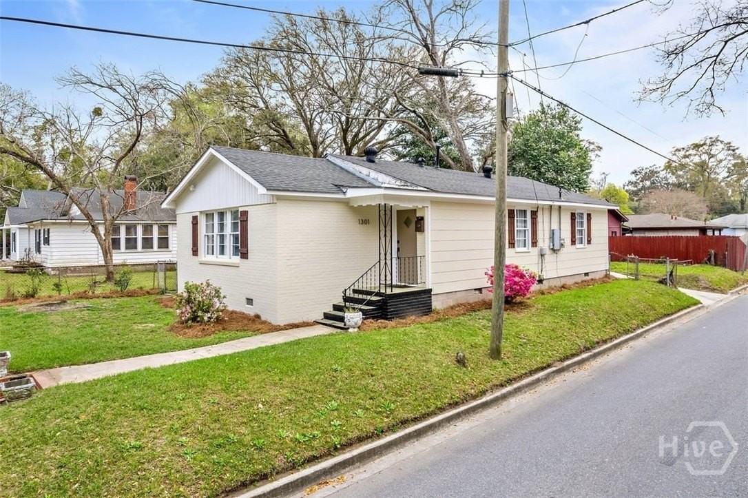 1301 E 67th St - Photo 2 of 24