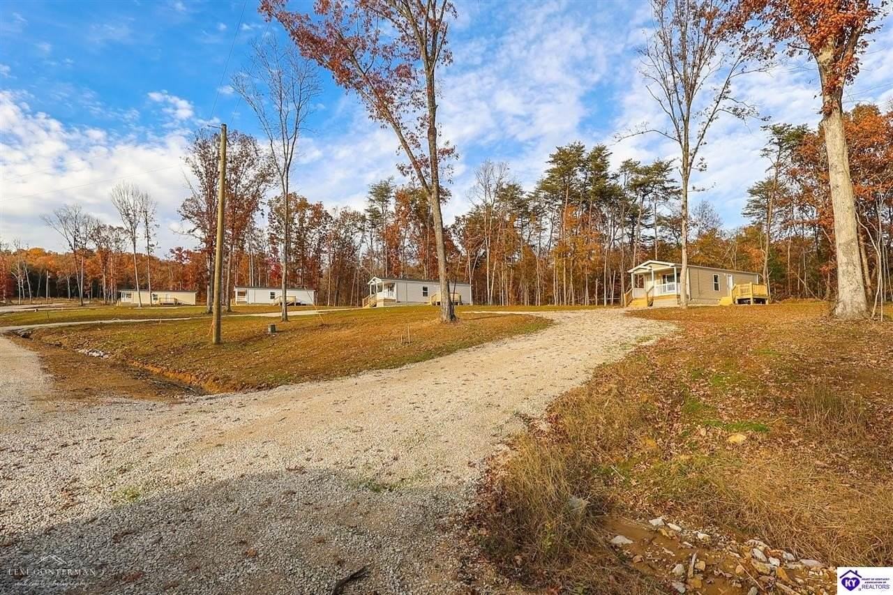 105 Hastings Drive - Photo 3 of 13