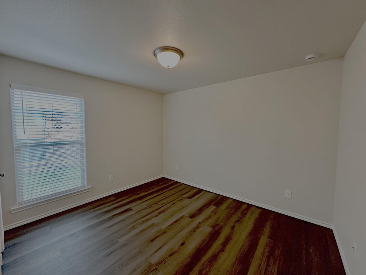 2119 140th St - Photo 7 of 15