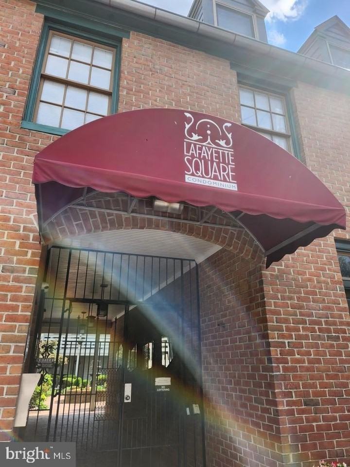 10 W All Saints St - Photo 3 of 27