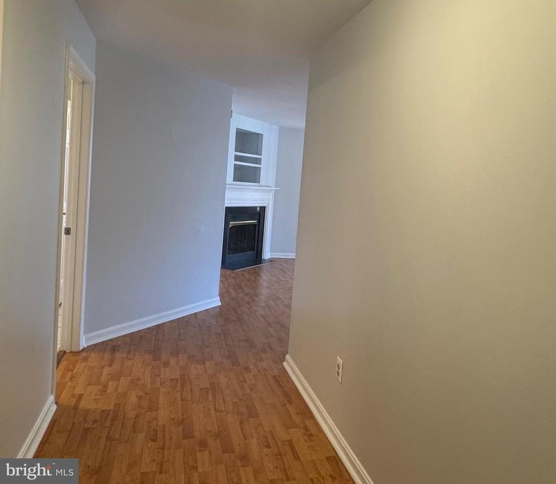 9131 Gracious End Ct - Photo 2 of 27