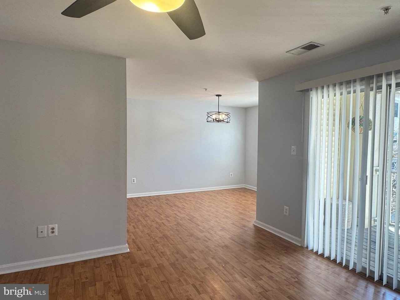 9131 Gracious End Ct - Photo 7 of 27