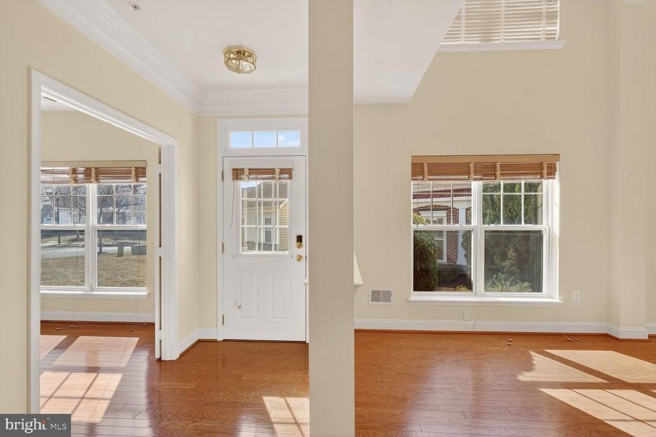 13210 Rabbit Chase Rd - Photo 5 of 40