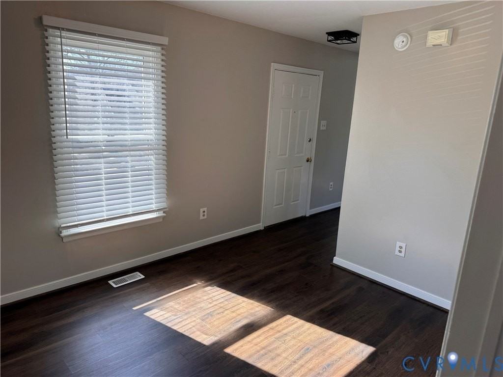 6162 Retreat Hill Ln - Photo 7 of 23