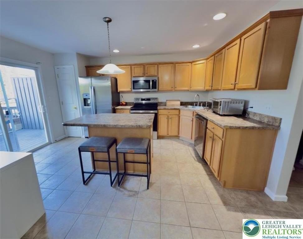 4131 Walter Rd - Photo 5 of 13