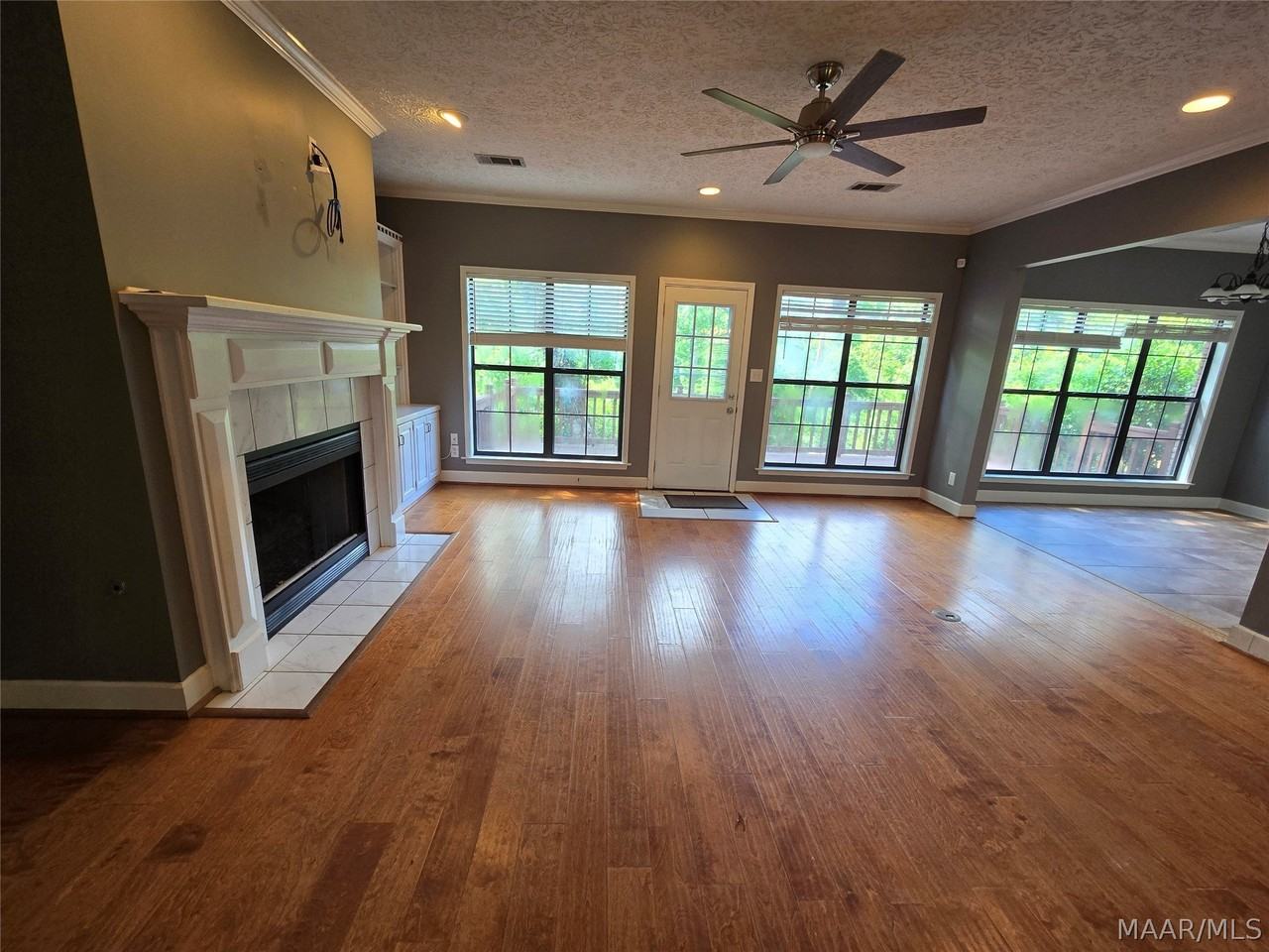1682 Rambling Brook Ln - Photo 2 of 37