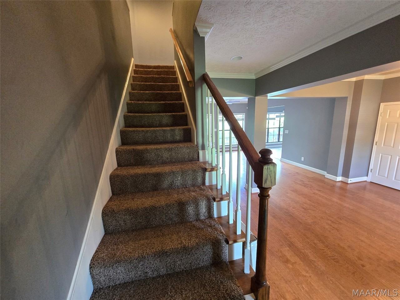 1682 Rambling Brook Ln - Photo 5 of 37