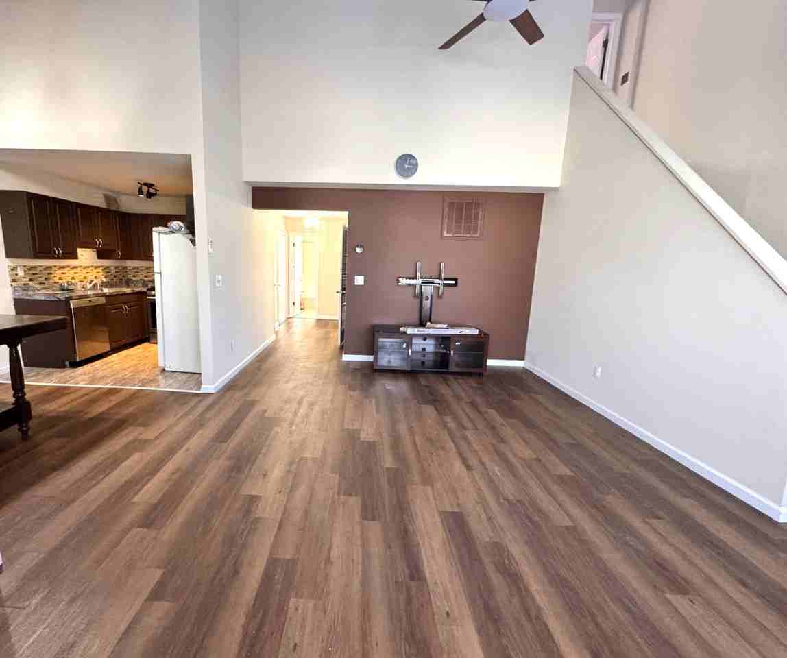 199 Ramapo Rd - Photo 5 of 28