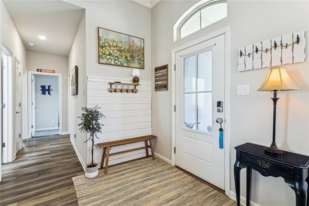 1336 Shipyard Dr - Photo 5 of 31