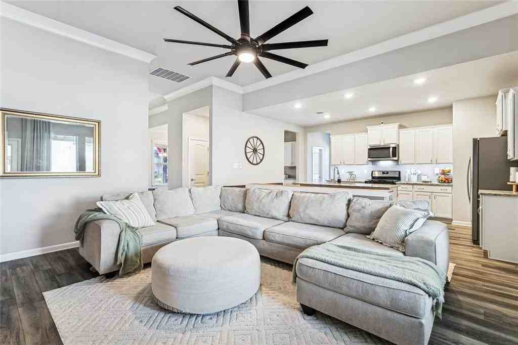 1336 Shipyard Dr - Photo 7 of 31