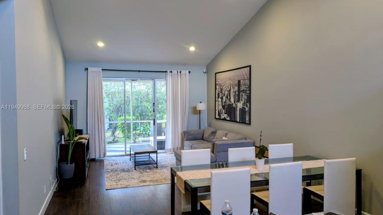 20478 Via Marisa - Photo 4 of 19