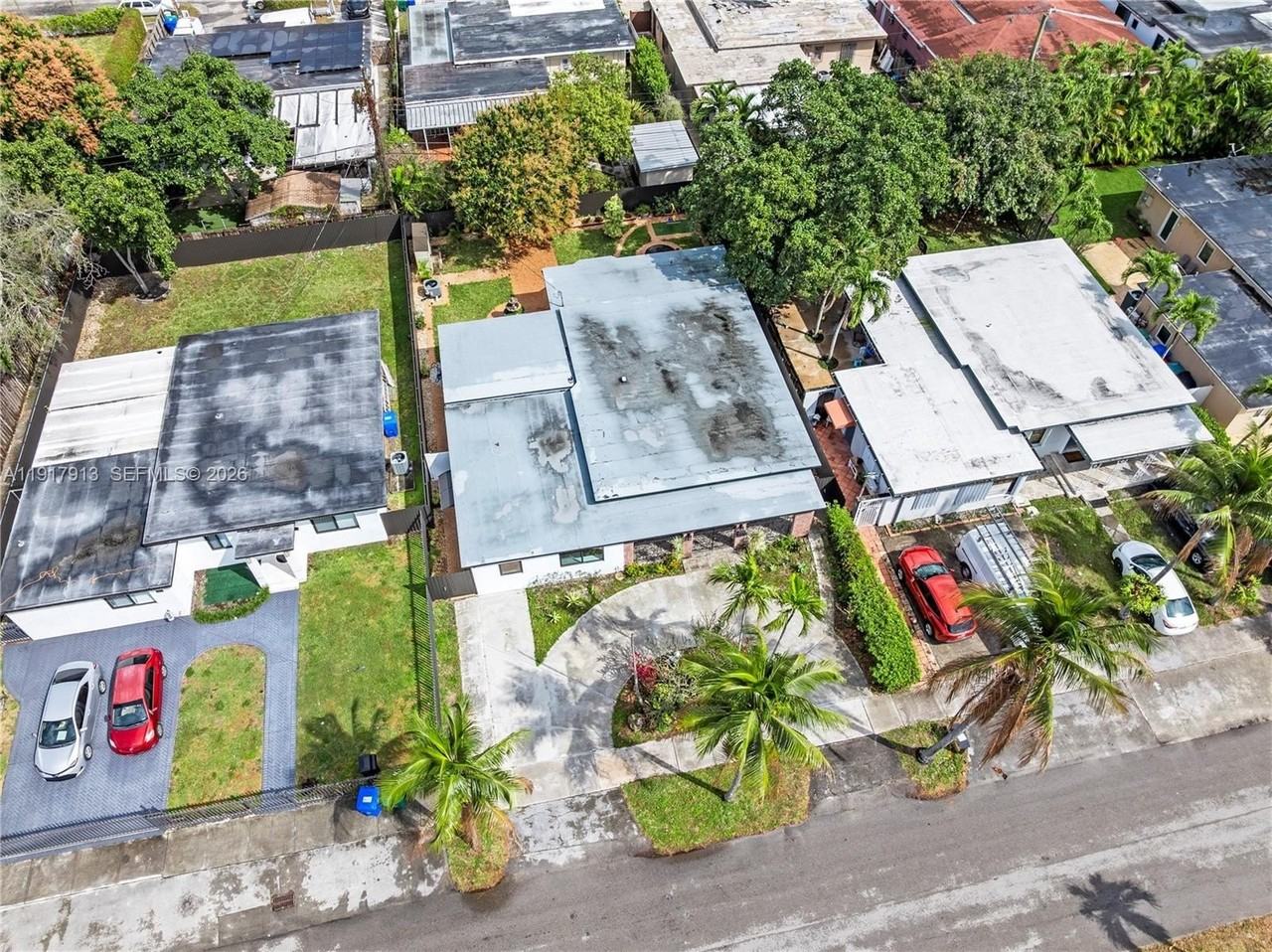 161 Sw 52nd Ct #161 - Photo 2 of 22