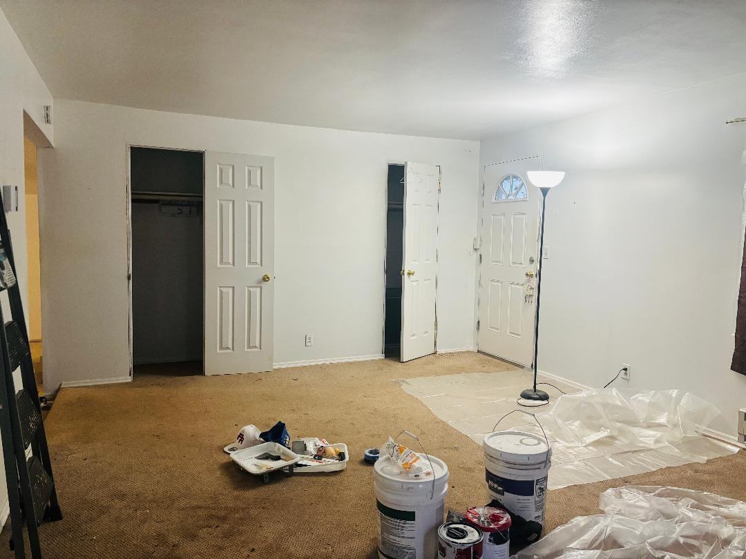 89 Manila Ave - Photo 3 of 3