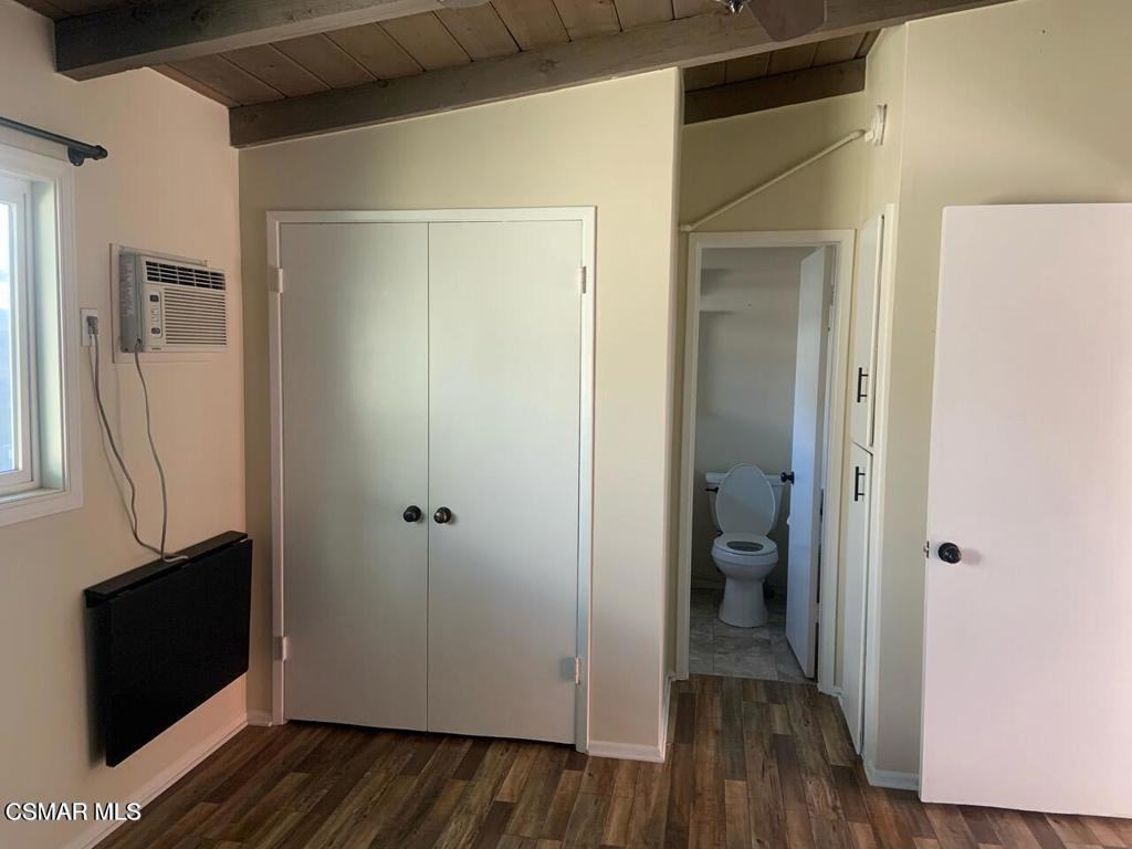 1244 Devon Ln - Photo 5 of 10