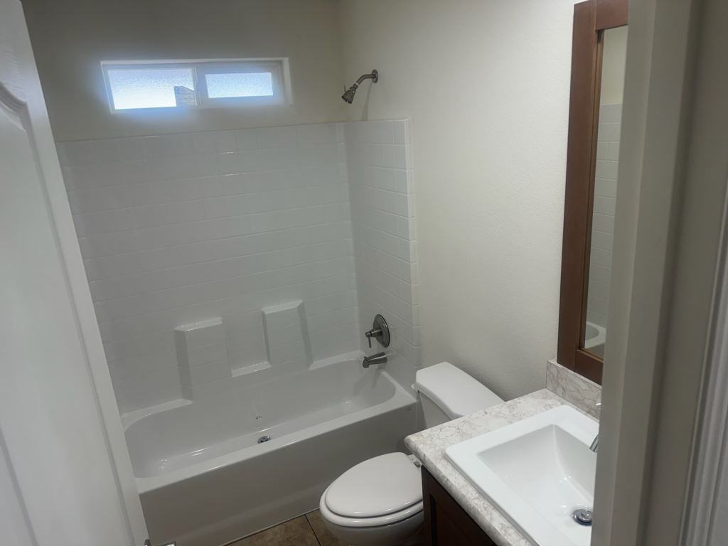 1111 N Lamb Blvd Spc 16 #16 - Photo 4 of 31