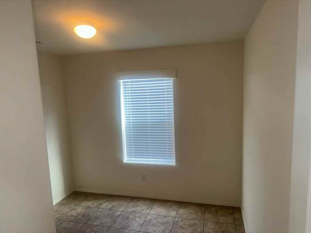 1111 N Lamb Blvd Spc 16 #16 - Photo 5 of 31