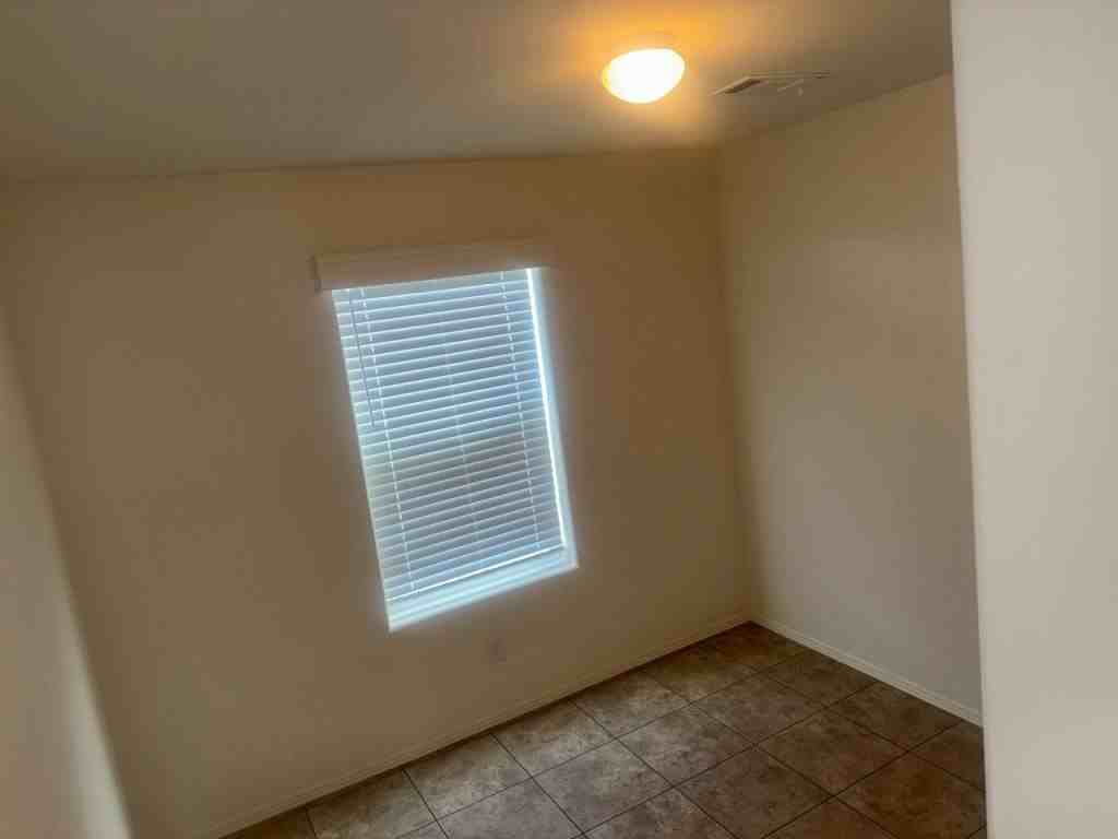 1111 N Lamb Blvd Spc 16 #16 - Photo 6 of 31