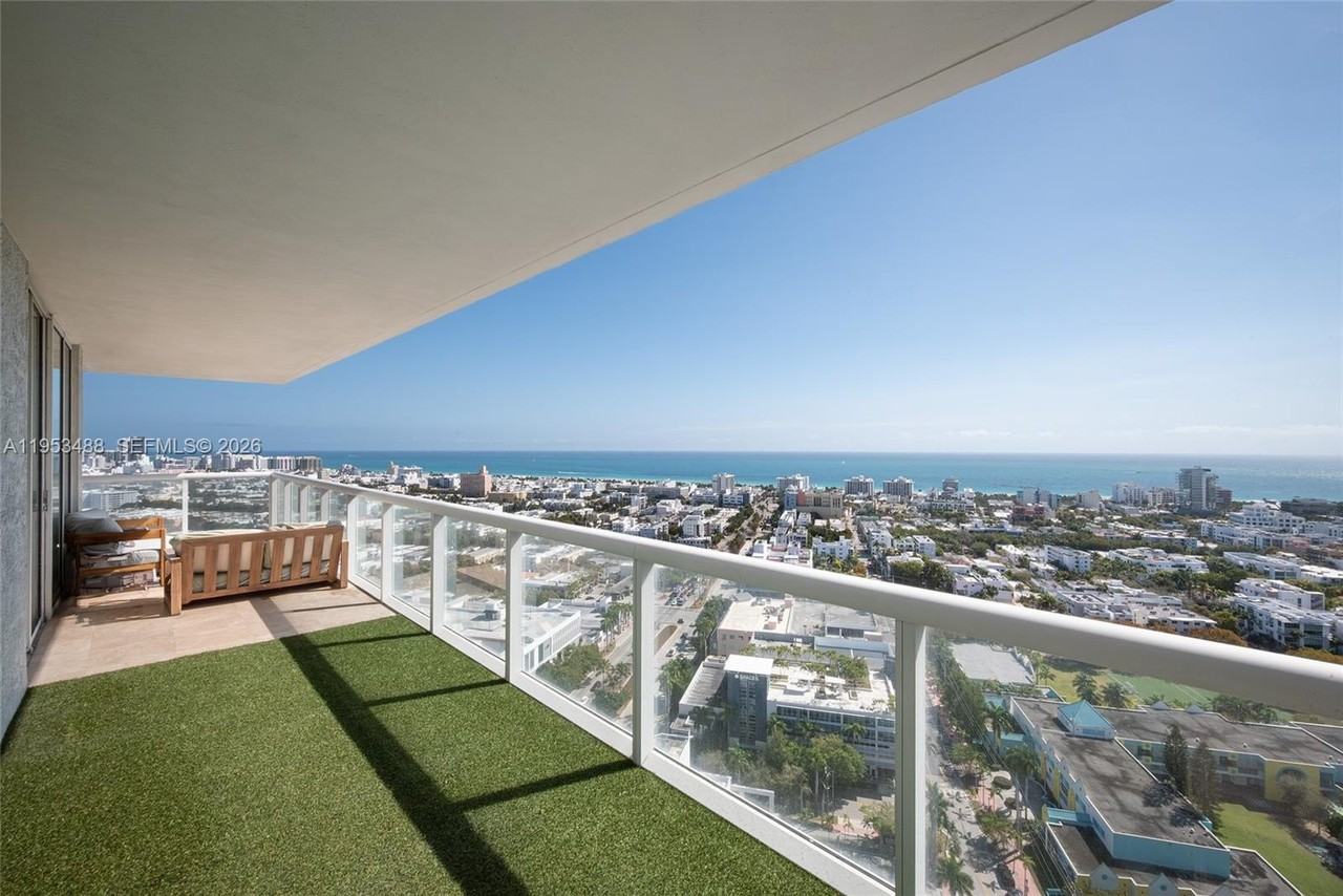 450 Alton Rd #2810 - Photo 6 of 47