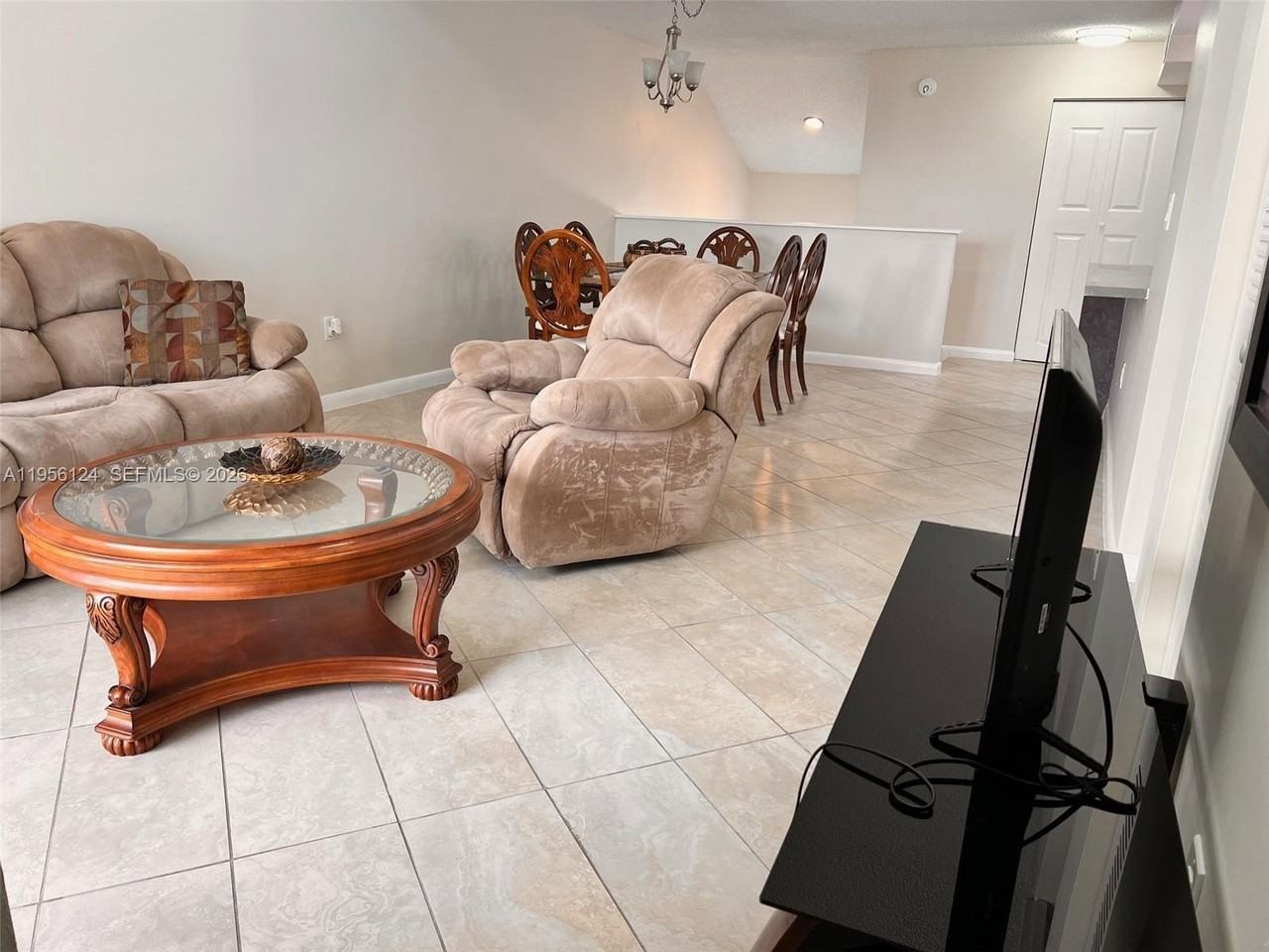 4878 Nw 97th Pl #290 - Photo 2 of 17