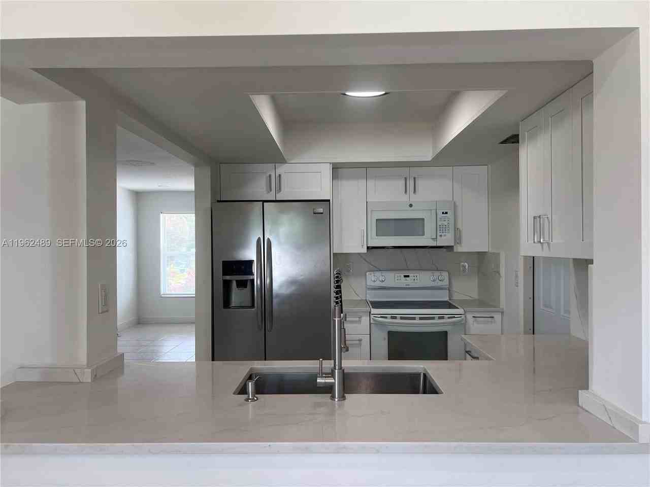 7313 Nw 57th Ct - Photo 2 of 13