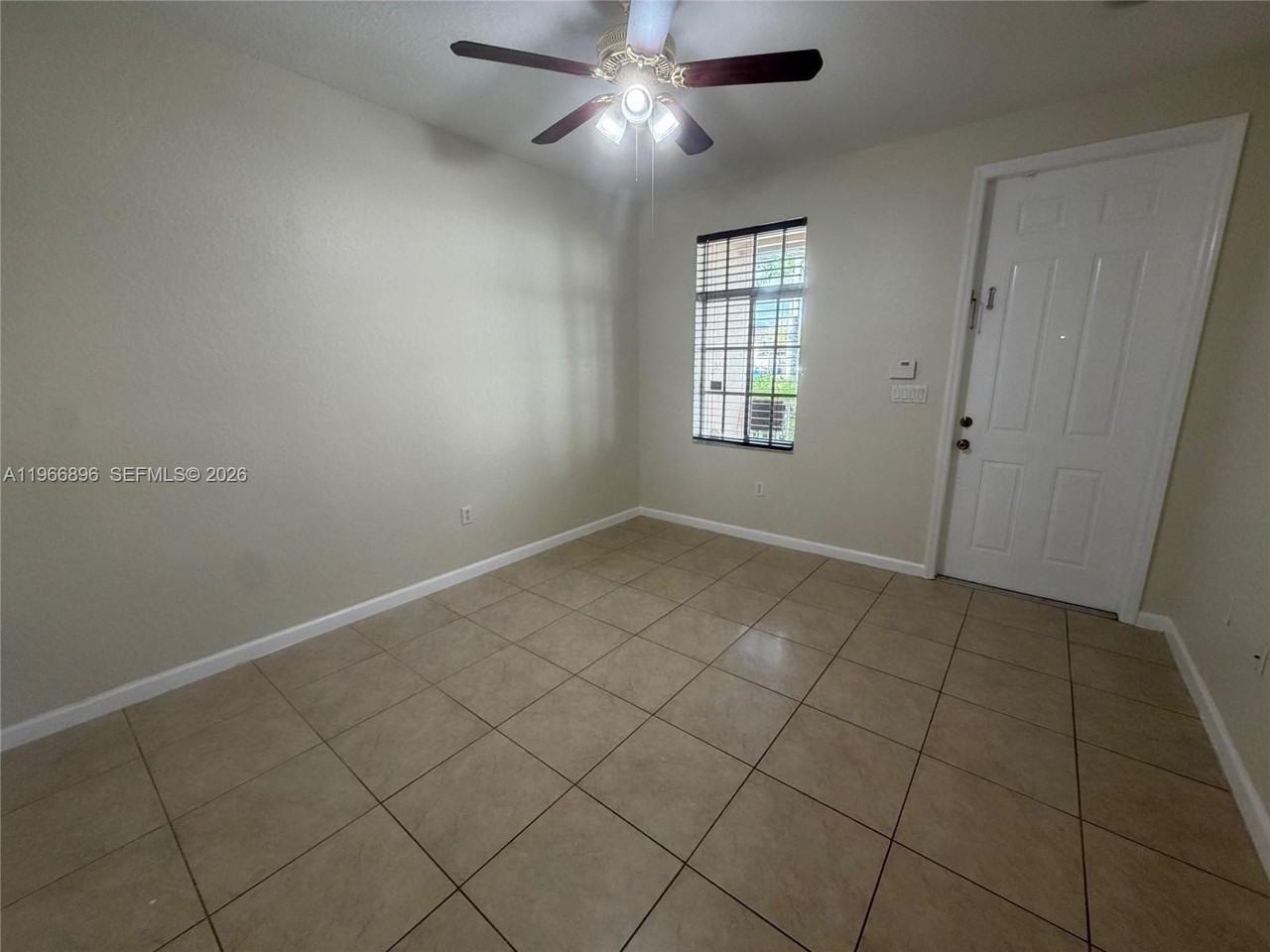 27145 Sw 140th Path #0 - Photo 6 of 49