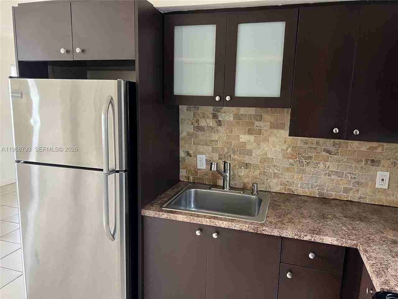 890 Nw 22nd Ct #890 - Photo 7 of 26