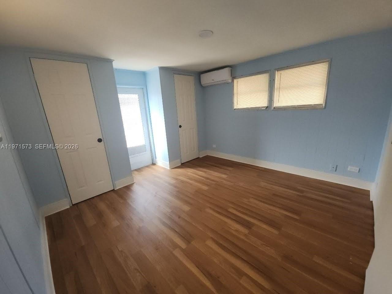 9165 Highpoint Dr #H - Photo 7 of 18