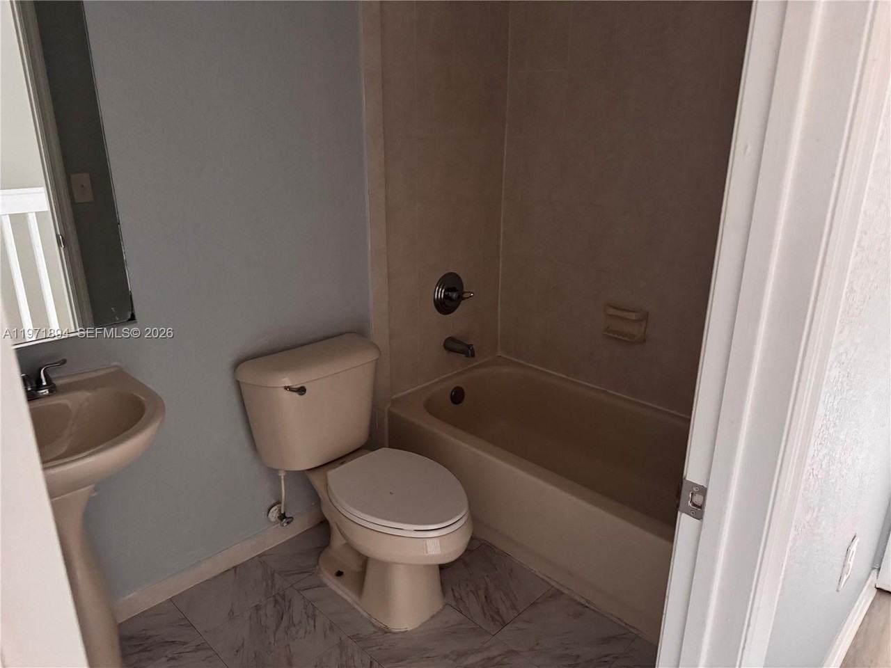 2232 Nw 135th Ter - Photo 4 of 12