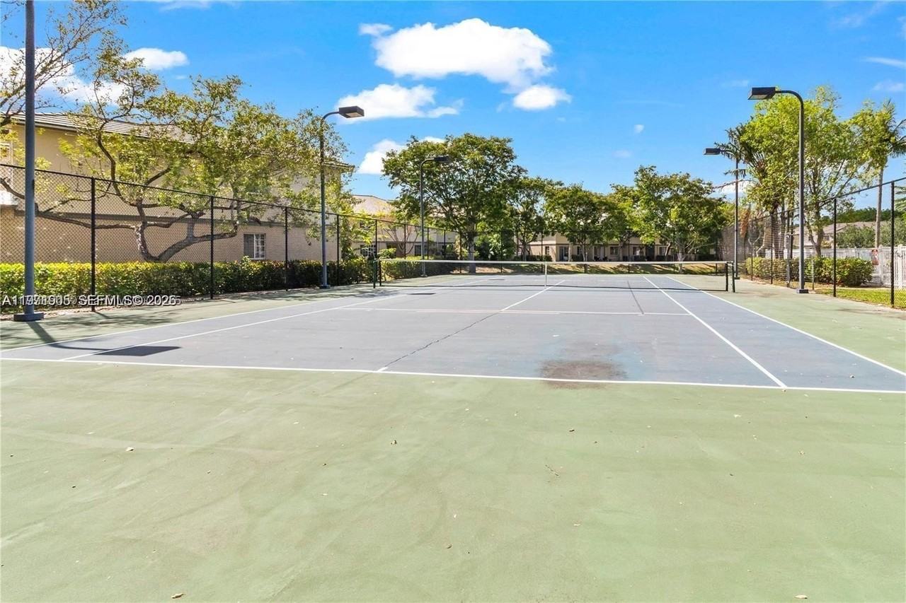 1969 Freeport Ln #1969 - Photo 3 of 11