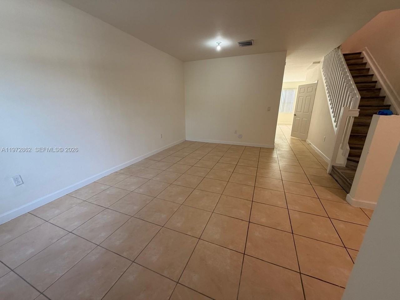 11520 Sw 248th Ln - Photo 5 of 15