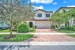 featured image of 1052 Sw 113th Way #1052