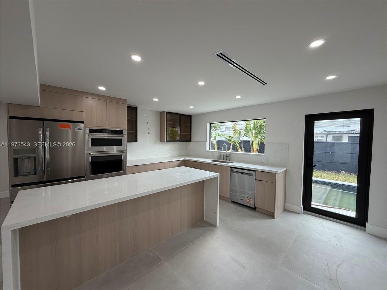 9410 Sw 55th St - Photo 6 of 25