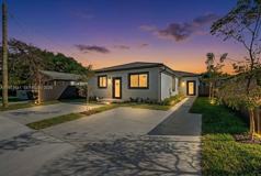 12120 Sw 219th St #B - Photo 1 of 1