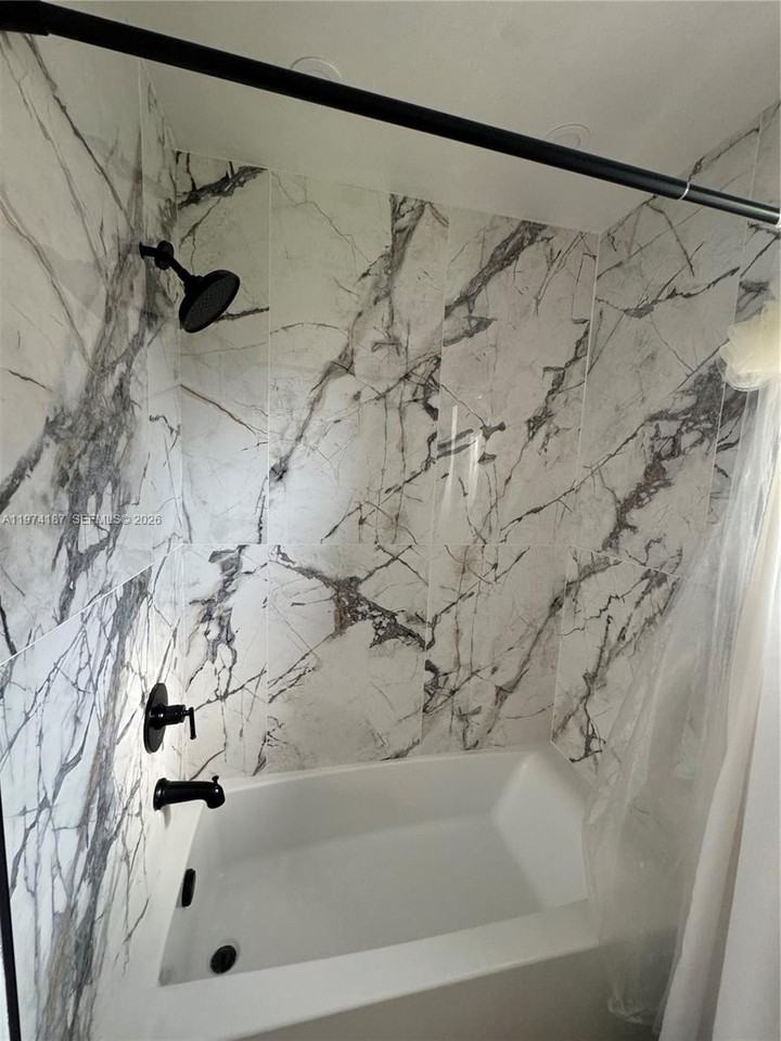 3418 Nw 47th Ave #3144 - Photo 7 of 22