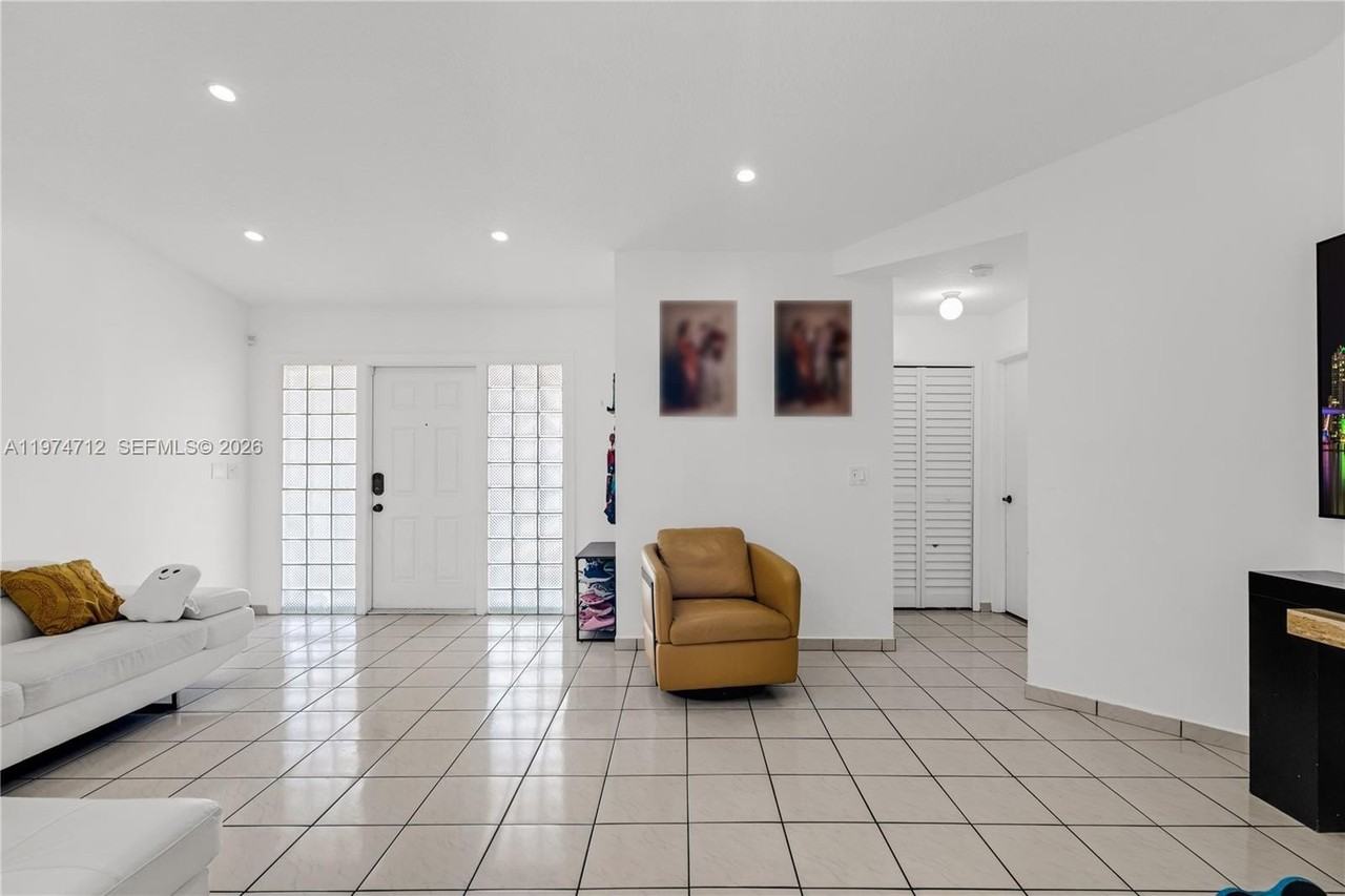 12775 Sw 59th St - Photo 4 of 18