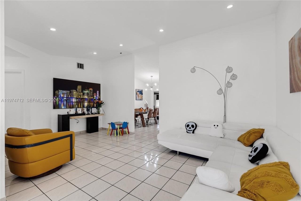 12775 Sw 59th St - Photo 5 of 18