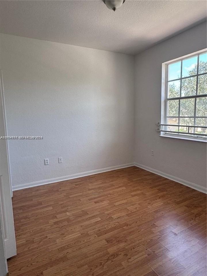 2660 Sw 85th Ter #104 - Photo 3 of 11