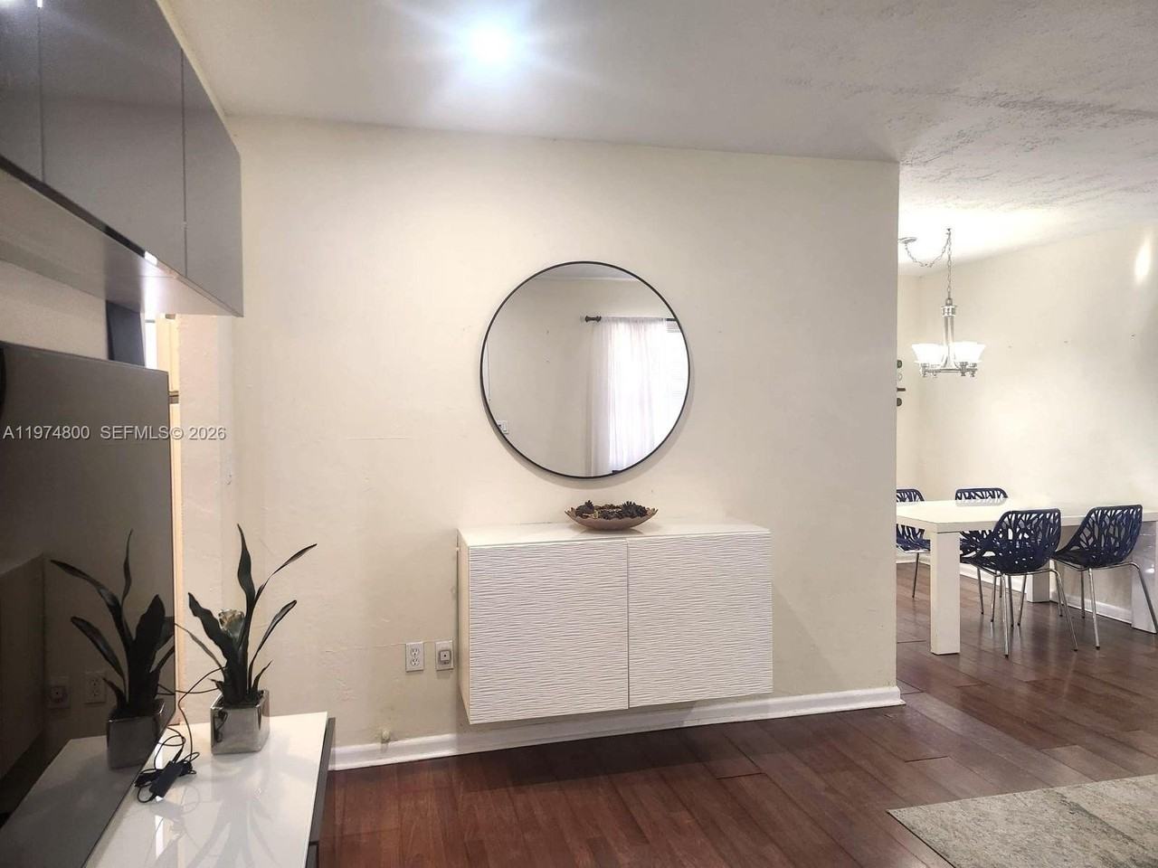 11220 Ne 11th Pl #11220 - Photo 4 of 24